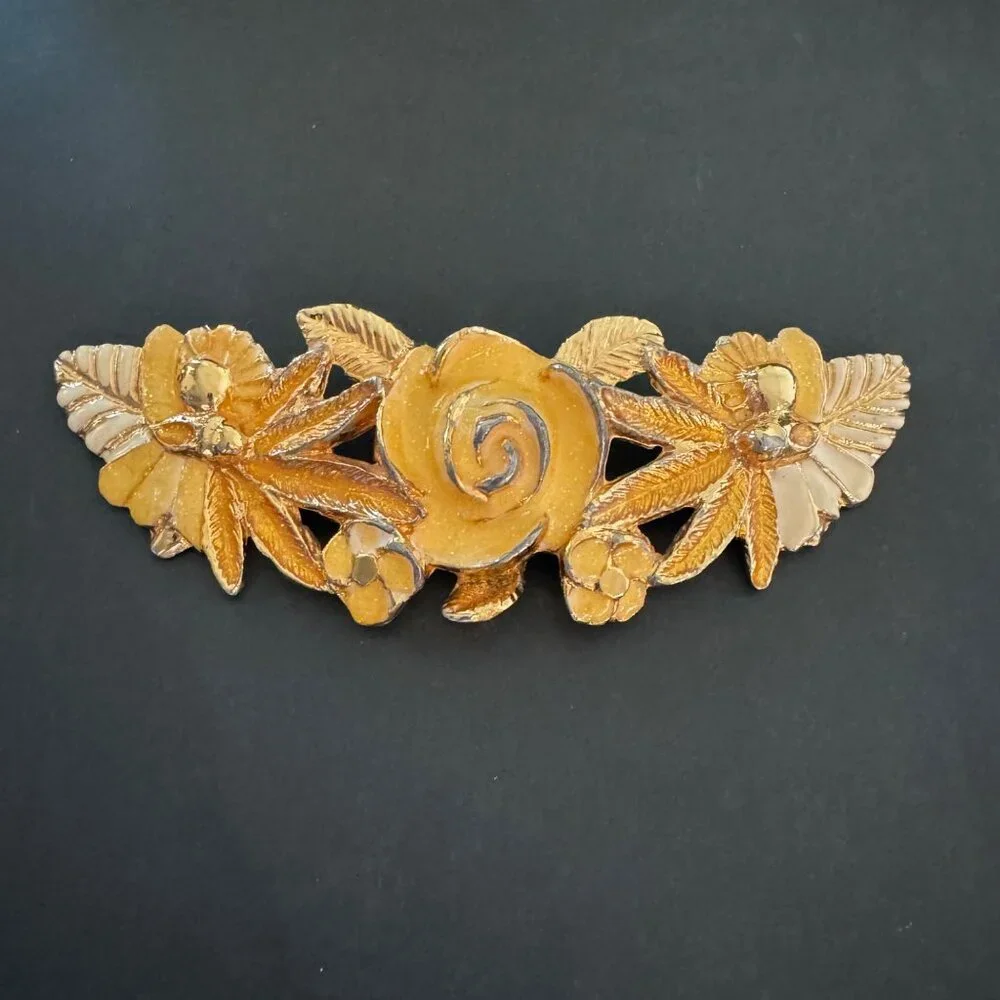 Vintage Gold Tone Floral Belt Buckle With Rose & Leaf Design